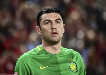 Bekir İrtegün ve Burak Yılmaz, ameliyat edildi
