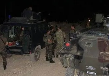 Van'da polis karakoluna saldırı