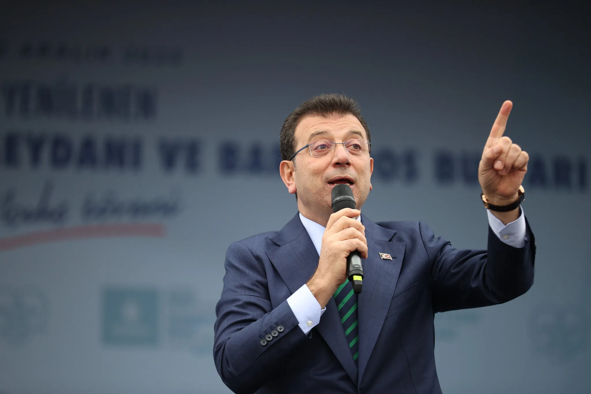 Özel'den İmamoğlu'nu kızdıracak sözler! İBB'deki rüşvet ve yolsuzluk çarkını itiraf etti