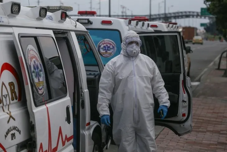 ABD'li doktorlar koronavirüsün yeni belirtisini buldu: Konjonktivit