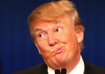 Trump kampanya müdürünü kovdu!