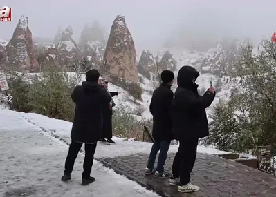 Kar Kapadokya’ya çok yakıştı