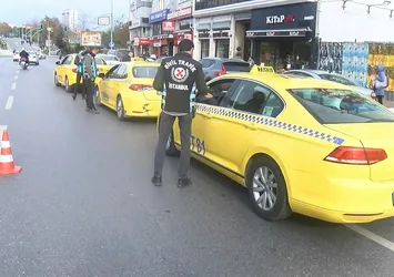 Kadıköy'de taksilere denetim: Ceza yağdı