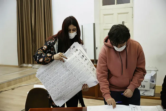 son-dakika-kktcde-erken-secimi-kazanan-parti-belli-oldu-1642973848234.jpg Son dakika: KKTC'de erken seçimi kazanan parti belli oldu - 4