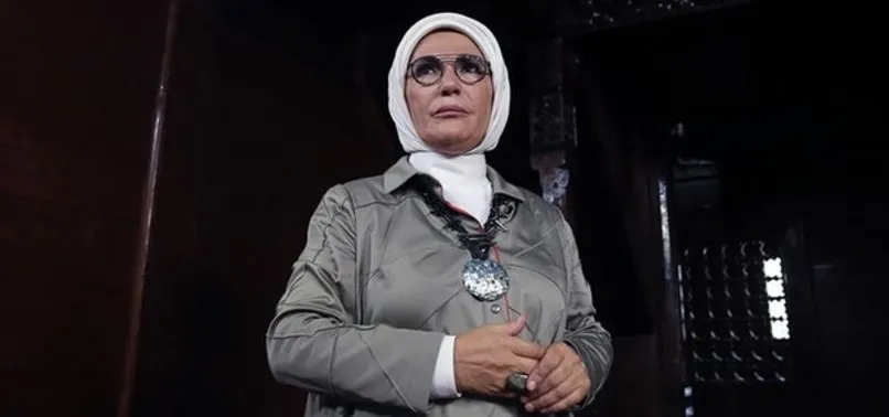 Emine Erdoğan, Srebrenitsa soykırımında eşlerini kaybeden kadınların acısını paylaştı