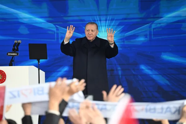 Hizmet siyasetinde büyük gün! Gayrettepe-Kağıthane metrosu hizmete girdi