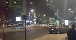 Paris’te rehine krizi! Polis bölgeyi kapattı