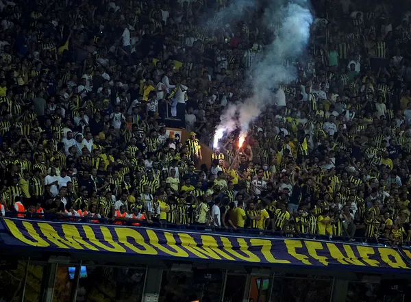 Fenerbahçe’den antrenman gibi maç! Fenerbahçe 2-0 Kayserispor MAÇ SONUCU-ÖZET