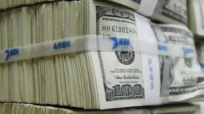 Borsa rekor kırdı! Dolar 5 ayın en düşük seviyesini gördü