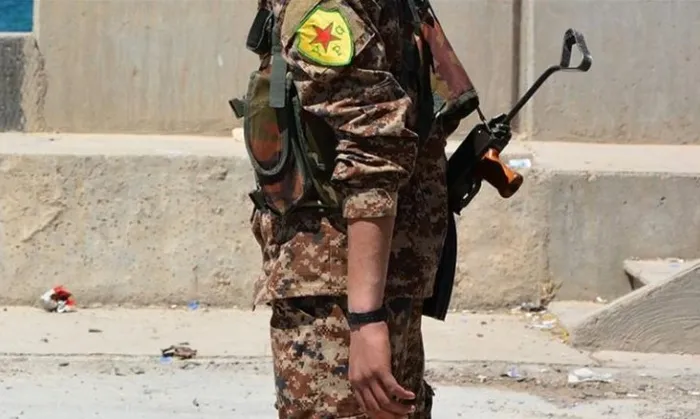 suriyede-yeni-yonetimin-isleyisi-nasil-olacak-hts-yetkililerinden-bir-bir-aciklama-1735028319522.jpg ABD, Suriye'de askerlerini çekeceğini belirtmişti. Bu durumda YPG/PYD terör örgütlerinin akıbeti ise belirsizliğini koruyor (Arşiv)