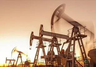 Küresel piyasalarda petrol ve altın alarmı!
