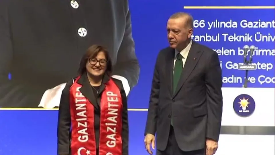 AK Parti Gaziantep adayı Fatma Şahin oldu