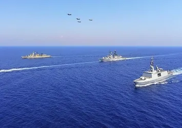 ABD'nin Türkiye'yi tehdit etmesi Yunanistan'da bayram havası yarattı