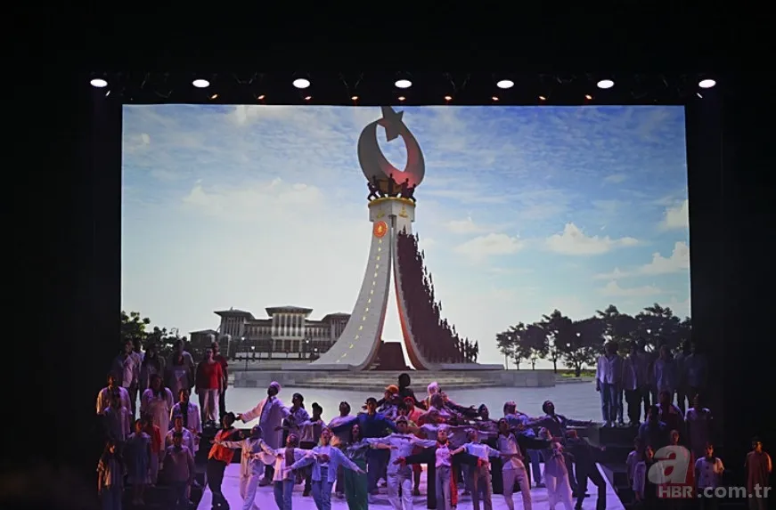 Milletin kutlu zaferi 'En Uzun Gece' destanının ilk temsili Başkan Erdoğan'ın katılımıyla gerçekleşti 4