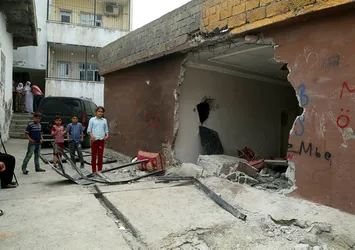 Silopi'de polis panzeri eve çarptı; 2 çocuk öldü