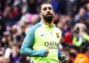 Arda Turan devre arası ayrılıyor!