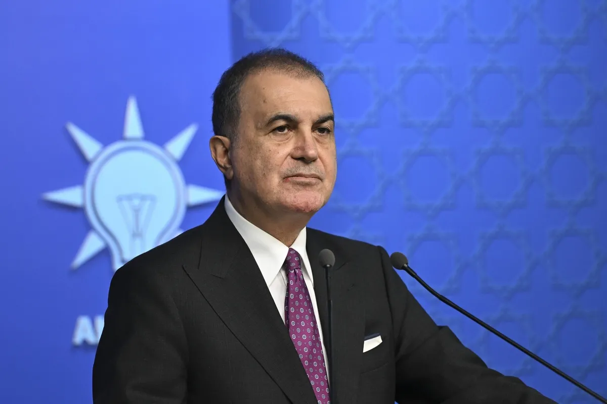 ak-parti-sozcusu-omer-celikten-piyasa-net-mesaj-fon-seytanlarinin-uzerine-gidiyoruz-1792503674645.jpeg AK Parti Sözcüsü Ömer Çelik'ten piyasa net mesaj: "Fon şeytanlarının üzerine gidiyoruz" - 1