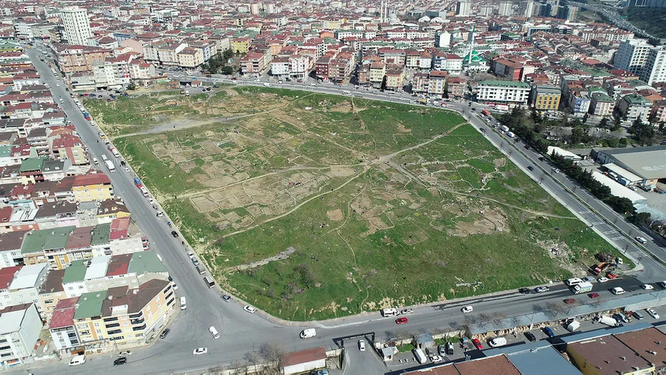 Son dakika | İstanbul'da sanayi sitelerinin arasında köy hayatı! Etrafını taşla çevirip bu hale dönüştürdüler