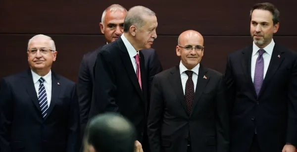 Bakan Mehmet Şimşek’ten Financial Times’a önemli açıklamalar: Güvenin geri döndüğüne dair güçlü kanıtlar var