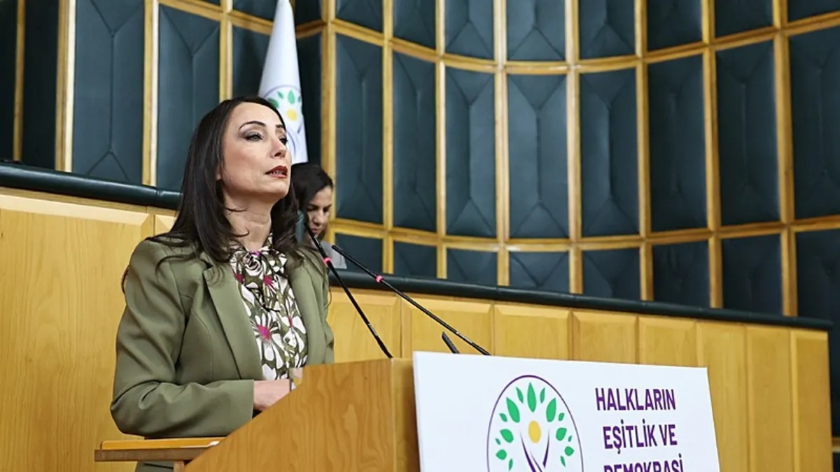 PKK'nın fesih kongresinde tarih netleşti mi? DEM Parti kanadından flaş açıklama