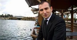 Ahmet Türk’ü yumruklayan milletvekili adayı