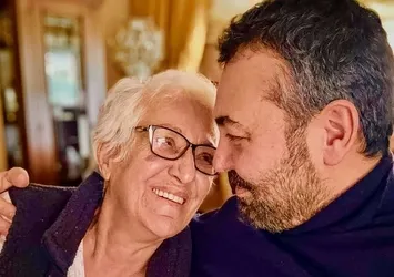 Saruhan Hünel'in anne acısı! "Size kavuşacağım anı bekleyeceğim"