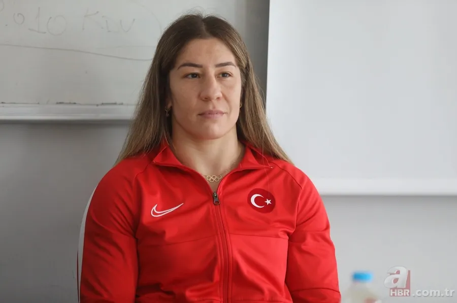 Adını tarihe yazdıran Türk kadın sporcular: Olimpiyat madalyalarından dünya rekorlarına 10
