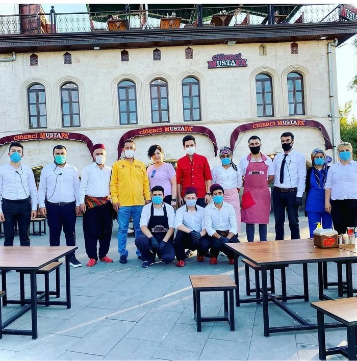 Girişimci işadamı Erkan Ayık’tan Ciğerci Mustafa çalışanlarına pandemi motivasyonu - 1