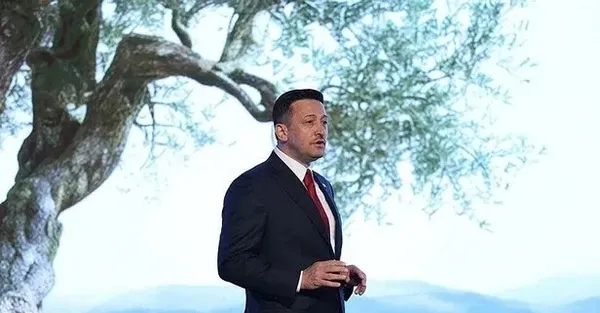 cumhur-ittifakinin-izmir-buyuksehir-belediye-baskan-adayi-hamza-dag-projelerini-tek-tek-anlatti-trafik-sorunu-1707947070763.jpeg Cumhur İttifakı'nın İzmir Büyükşehir Belediye Başkan adayı Hamza Dağ projelerini tek tek anlattı: Trafik sorunu, yerinde dönüşüm, evlilik desteği, öğrenciye 10 bin TL... - 5