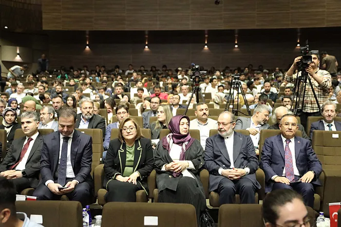 "VI. Ahlâk Şurası" Hasan Kalyoncu Üniversitesi ev sahipliğinde gerçekleştirildi - 1