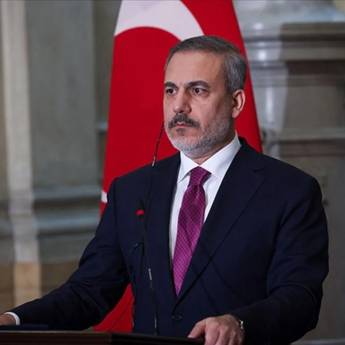 Bakan Fidan, Venezuela'daki güçlü depremler sonrası mevkidaşıyla görüştü; Türkiye yardım sağlamayı sürdüreceğini bildirdi