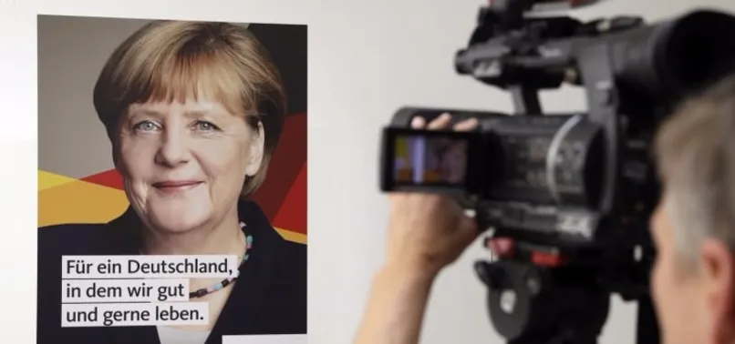 Merkel, Erdoğan ve Trump'ı taklit etti!