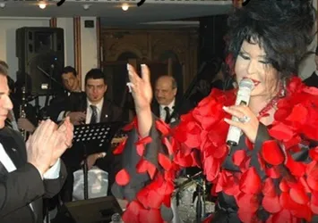 Bülent Ersoy’dan Zeki Çetin'e duygusal veda: Besteler sensiz kaldı