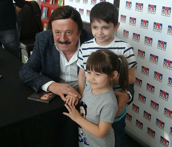 Selami Şahin’e imza gününde büyük şok! 15 dakikada bitti