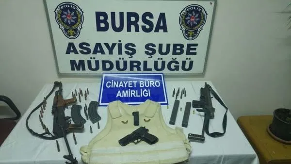 Cinayetten aranıyordu çelik yelekle yakalandı! - 1