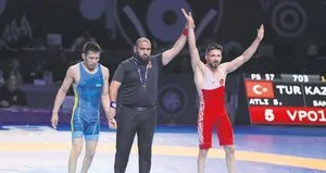 Süleyman altın yolunda