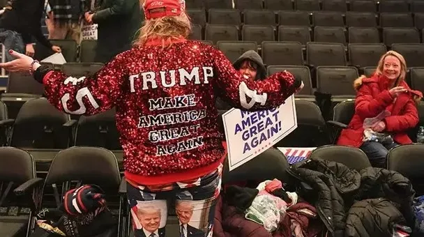 TRUMP DESTEKÇİLERİ YERİNİ ALMAYA BAŞLADI