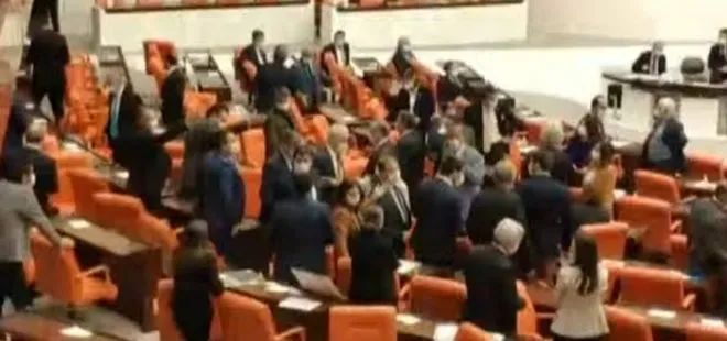 Son dakika: MHP’li Cemal Enginyurt’tan Meclis’teki HDP provokasyonuna sert tepki: PKK’yı savunanlar Kandil’e gitsin