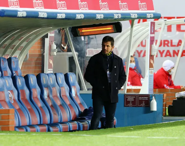 Emre Belözoğlu istifa mı etti? Fenerbahçe’den paylaşım geldi