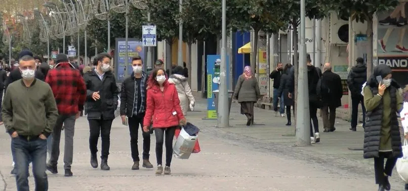 Sakarya'da 300 bin koronavirüs vaka aşısı yapıldı