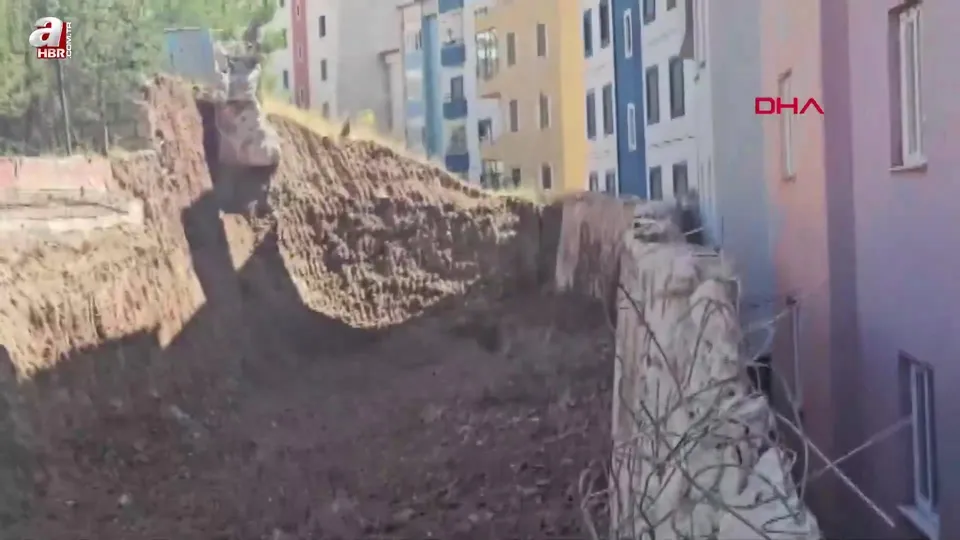 Erzurum’da heyelan! Evler tahliye edildi