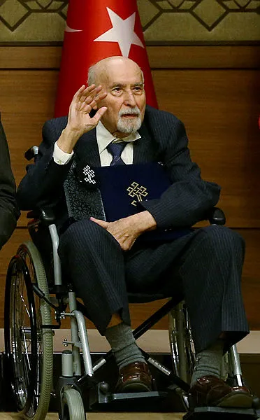 Usta sanatçı Cüneyt Kosal hayatını kaybetti - 1