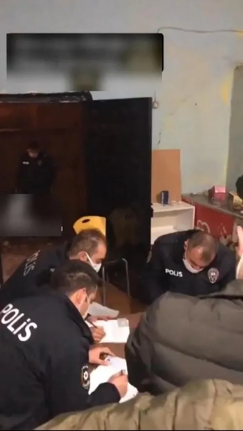 1609843579289.jpeg İstanbul'da bu kadarına 'pes' dedirten olay: Kaybeden cezayı öder! - 1