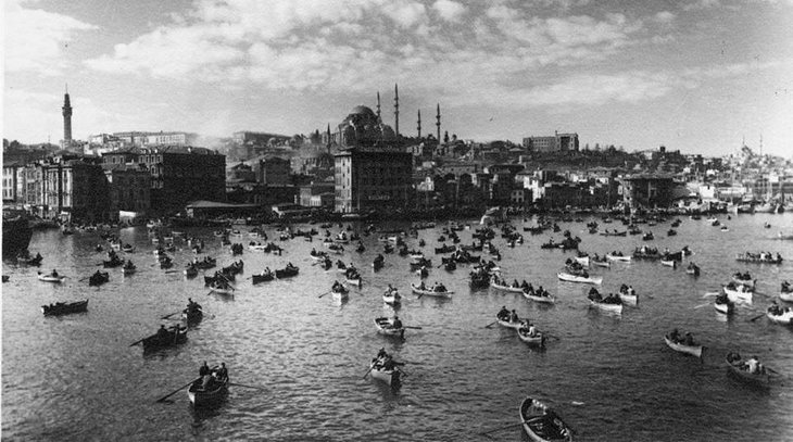 İstanbul Boğazı’nın balıkla dolu olduğu yıllarından fotoğraflar