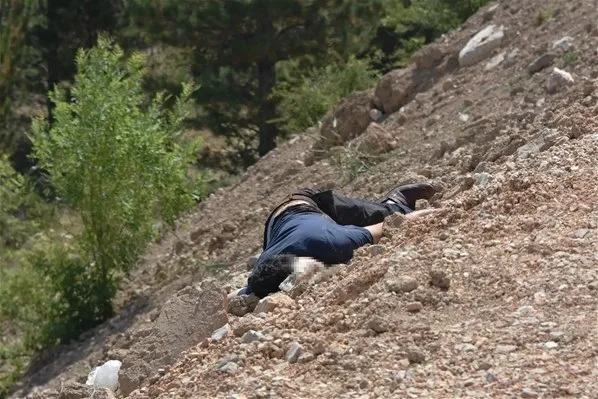 Tabanca ile öldürüp baraj kenarına attılar - 1
