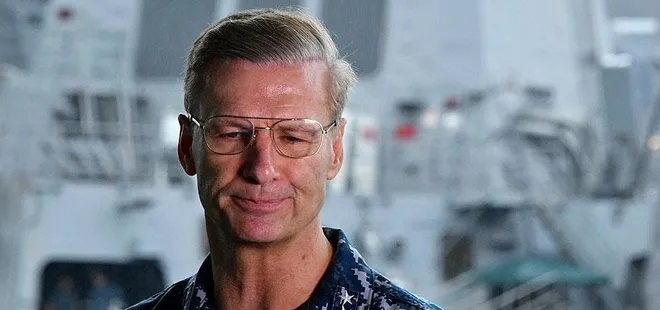 ABD 7. Filo komutanı görevden alındı