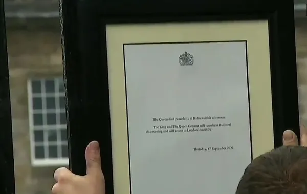 İngiltere Kraliçesi 2. Elizabeth öldü! 96 yaşındaki Kraliçe hayatını kaybetti