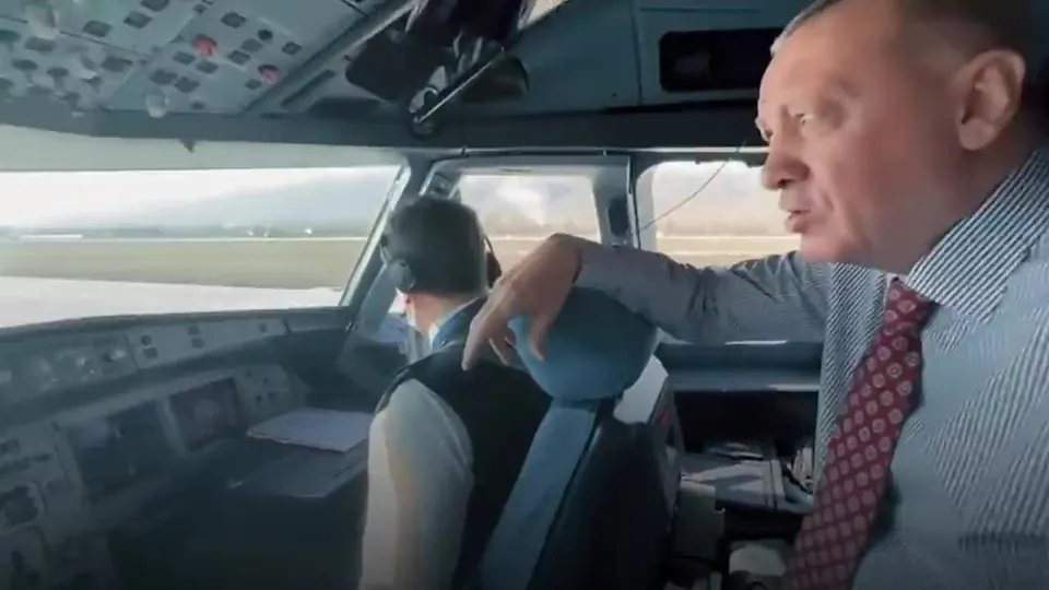 Başkan Erdoğan’dan kokpit içinden Tokat Havalimanı paylaşımı