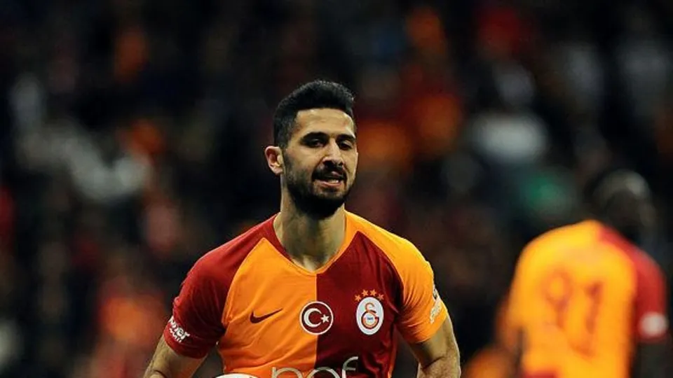 Emre Akbaba'dan Galatasaray'a müjde