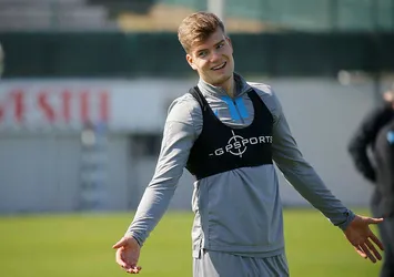 Trabzonspor'a Alexander Sörloth'tan güzel haber!